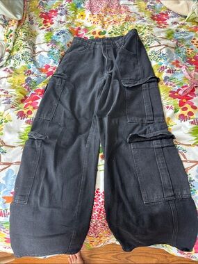 SHEIN Black Denim Cargo Pants